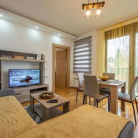 Apartmani Oktobar 06 Zlatibor Luaran gambar